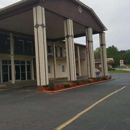 Econo Lodge Forest City Kültér fotó