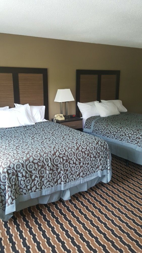 Econo Lodge Forest City Kültér fotó