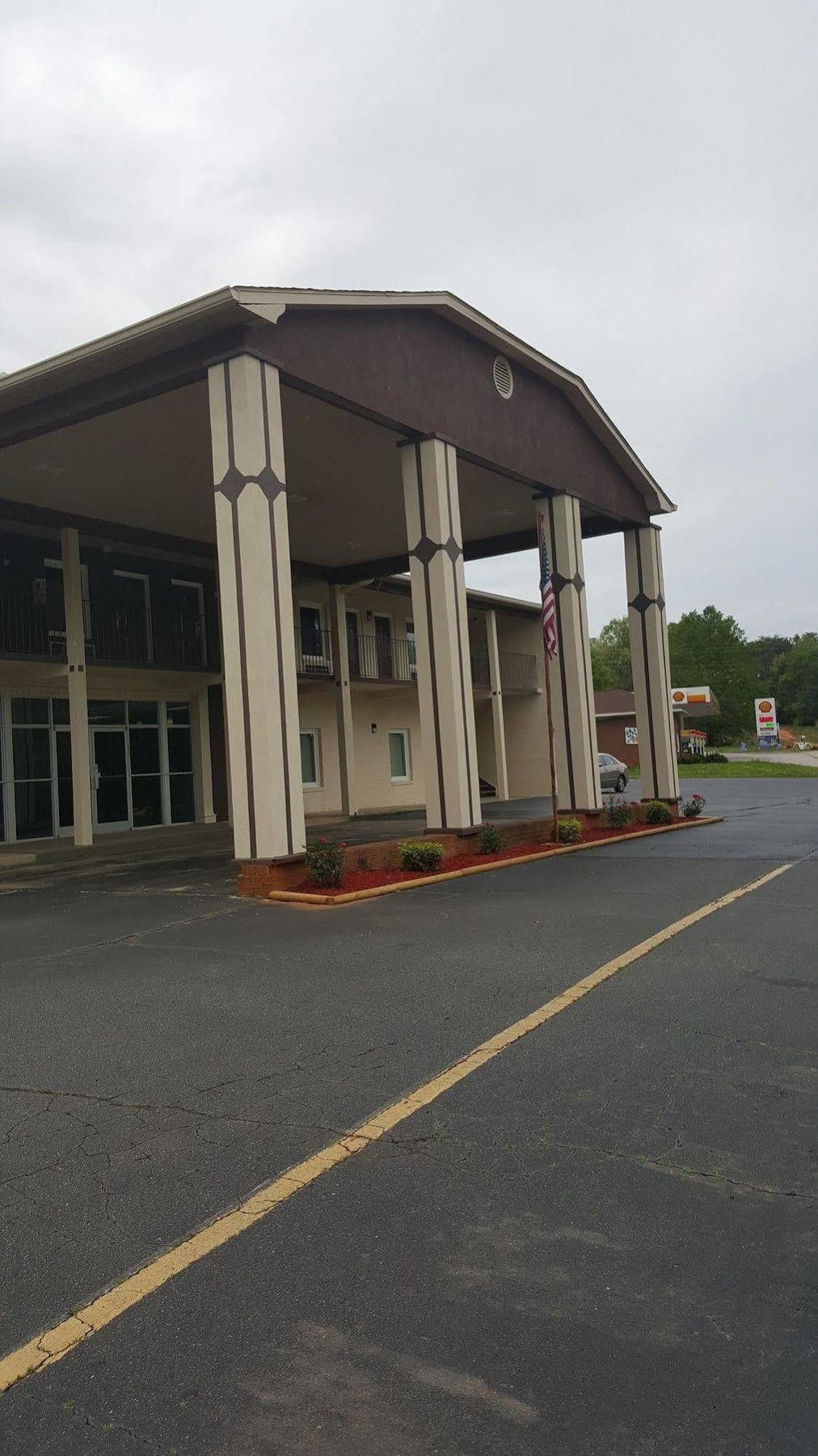 Econo Lodge Forest City Kültér fotó